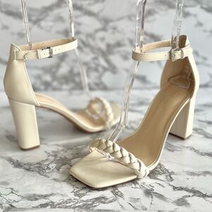 Nine West Nallah3 Ivory Braided Sandals Ankle Strap Block Heel 9.5
